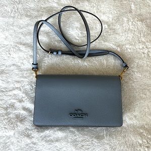 ✨SOLD✨Coach Crossbody Purse
